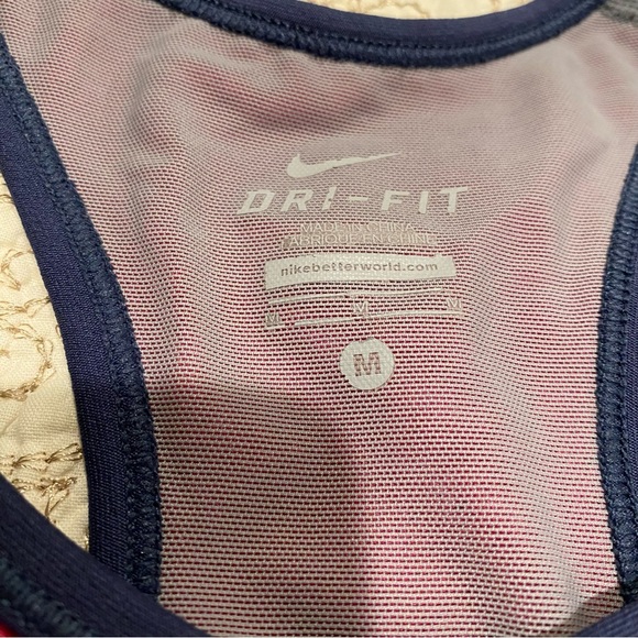 Nike Dri-Fit Women’s Workout Tank Top - Picture 6 of 7